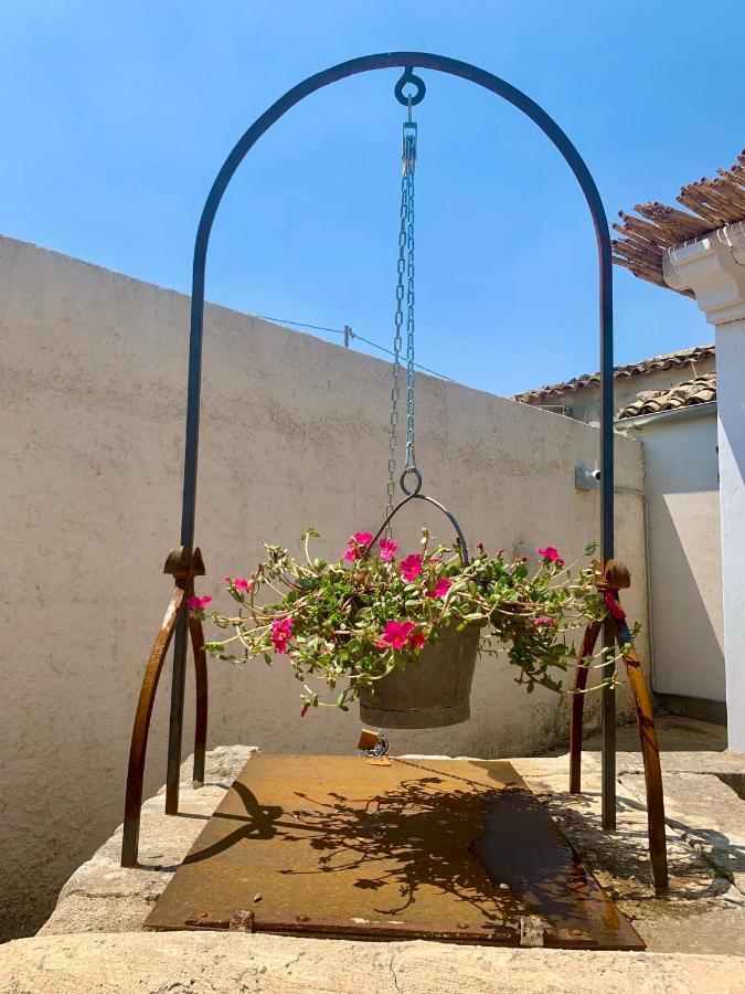 Casa Daviri Villa Modica Exteriör bild